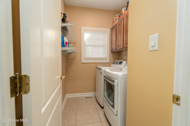 602 Taberna Circle, New Bern, NC 28562