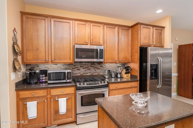 602 Taberna Circle, New Bern, NC 28562