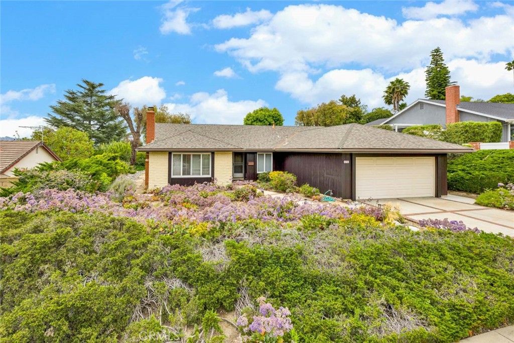 Image 1 of property listing at 24781 Via Larga, Laguna Niguel, CA 92677