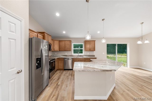 5676 N Summerfield Point, Citrus Springs, FL 34434