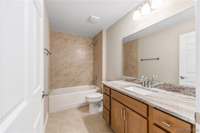 5676 N Summerfield Point, Citrus Springs, FL 34434