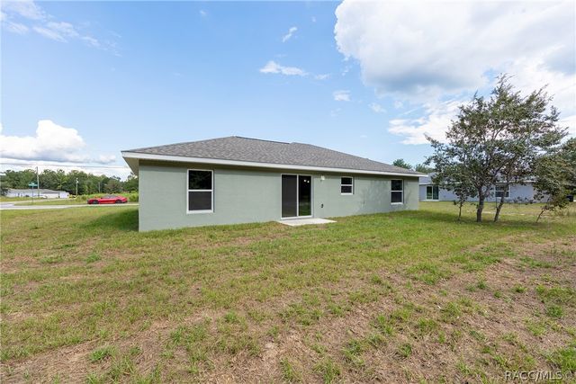 5676 N Summerfield Point, Citrus Springs, FL 34434