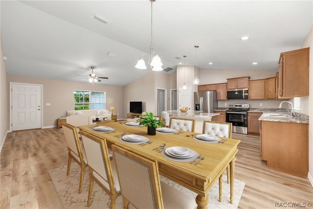 5676 N Summerfield Point, Citrus Springs, FL 34434