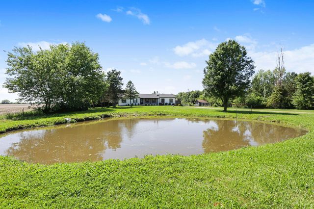 7611 Young Road, Grove City, OH 43123