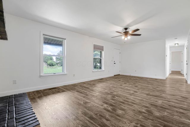 7611 Young Road, Grove City, OH 43123