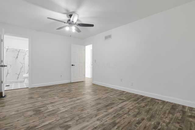 7611 Young Road, Grove City, OH 43123