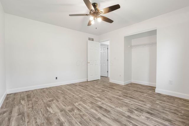 7611 Young Road, Grove City, OH 43123