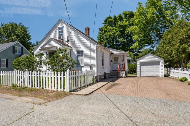 43 Virginia Avenue, Woonsocket, RI 02895