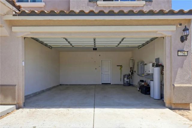 756 Green Court, Perris, CA 92571