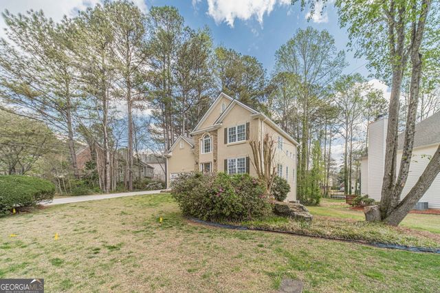 4706 Cedar Wood Drive SW, Lilburn, GA 30047