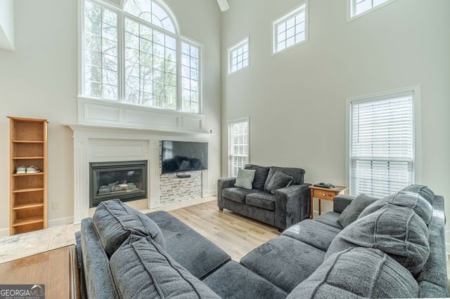 4706 Cedar Wood Drive SW, Lilburn, GA 30047