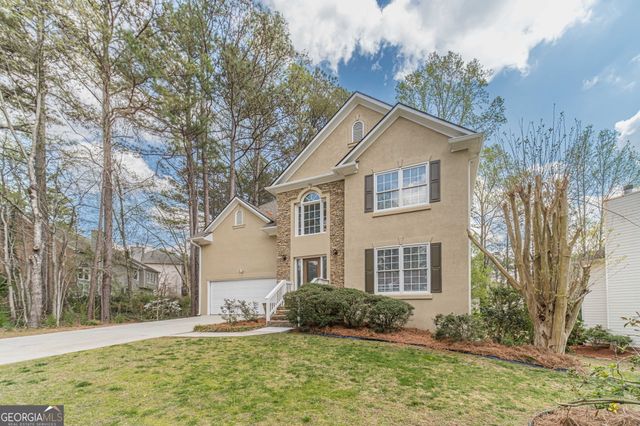 4706 Cedar Wood Drive SW, Lilburn, GA 30047