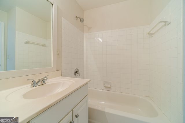 4706 Cedar Wood Drive SW, Lilburn, GA 30047