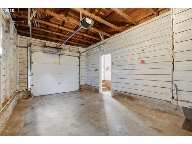 3545 Se 74TH Ave, Portland, OR 97206