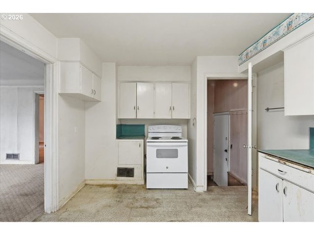 3545 Se 74TH Ave, Portland, OR 97206