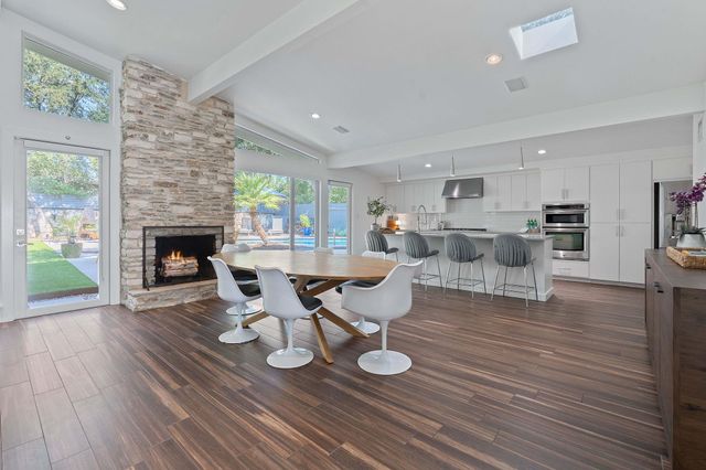 412 Ridgewood RD, West Lake Hills, TX 78746