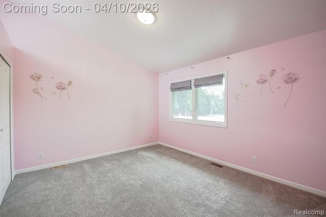 3151 Loon Lake Shores Road, Waterford, MI 48329