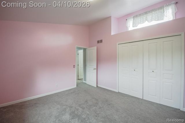 3151 Loon Lake Shores Road, Waterford, MI 48329