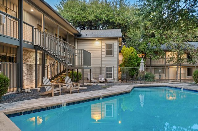 2303 E Side DR 201, Austin, TX 78704