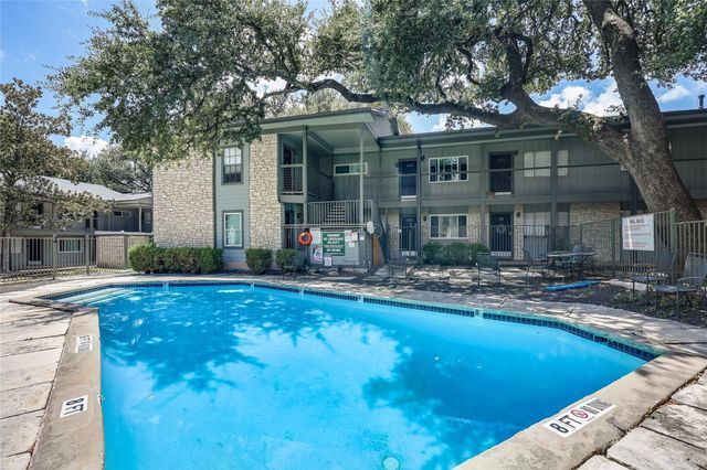 2303 E Side DR 201, Austin, TX 78704
