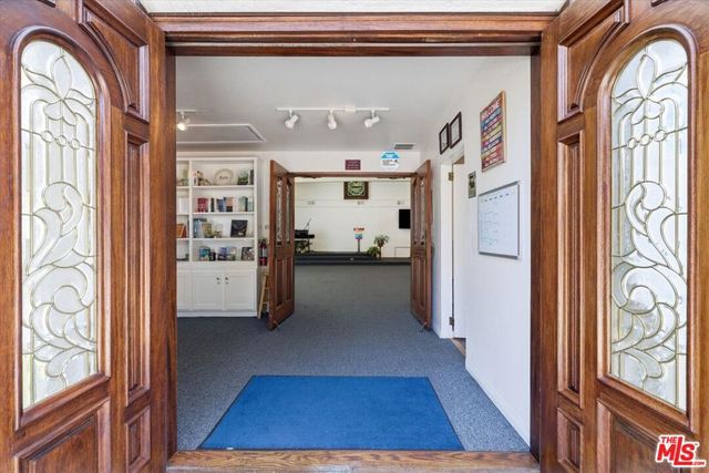 10724 Barman Avenue, Culver City, CA 90230