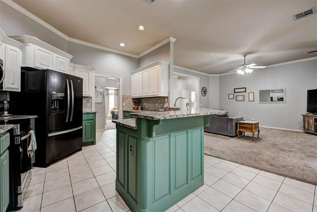 14020 Korbyn Drive, Yukon, OK 73099
