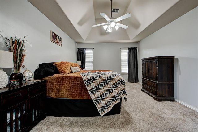 14020 Korbyn Drive, Yukon, OK 73099