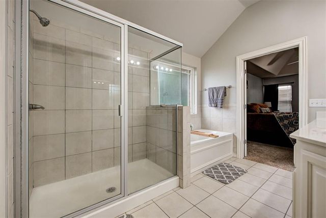 14020 Korbyn Drive, Yukon, OK 73099