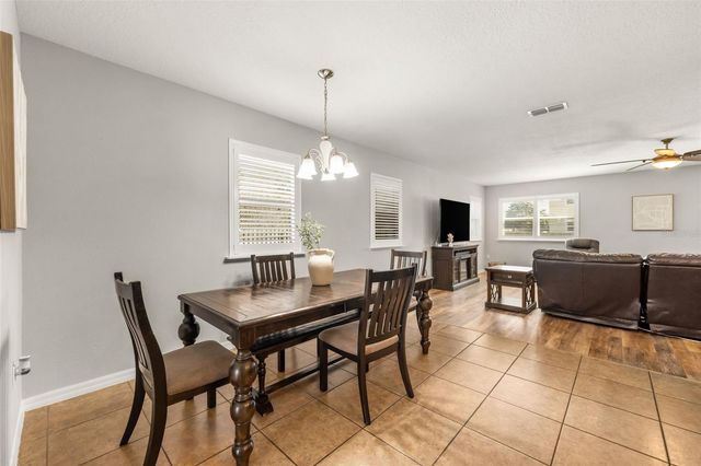 1049 NW 233RD DRIVE, Newberry, FL 32669