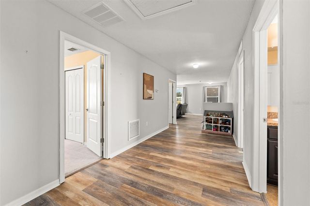 1049 NW 233RD DRIVE, Newberry, FL 32669