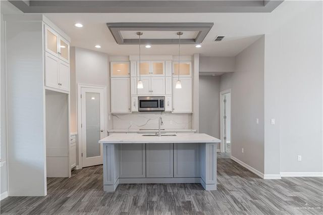 2209 Salvador Avenue, Weslaco, TX 78596