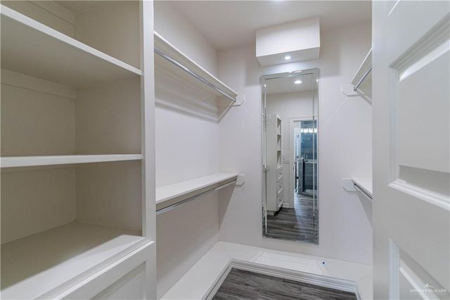 2209 Salvador Avenue, Weslaco, TX 78596