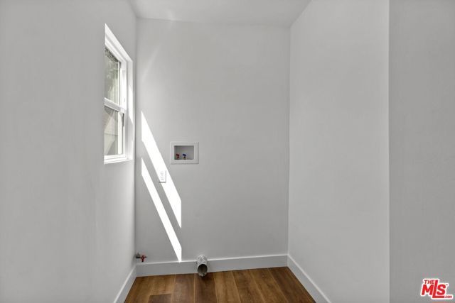 231 W Cedar Avenue, Burbank, CA 91502