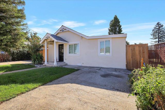 262 Del Monte, Yuba City, CA 95991