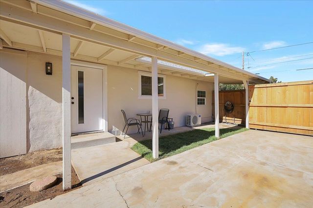 262 Del Monte, Yuba City, CA 95991