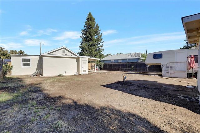 262 Del Monte, Yuba City, CA 95991