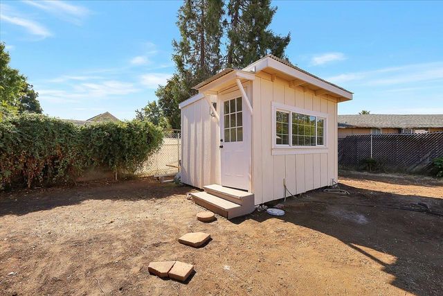 262 Del Monte, Yuba City, CA 95991