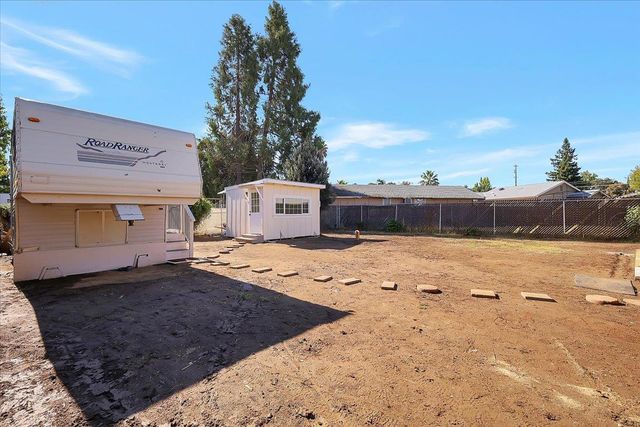 262 Del Monte, Yuba City, CA 95991