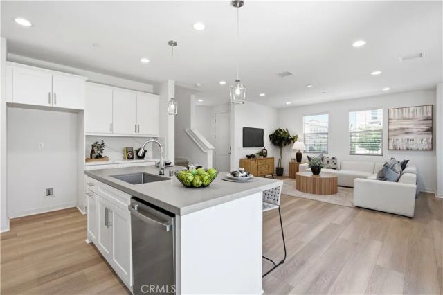 7061 Birch, Fontana, CA 92336