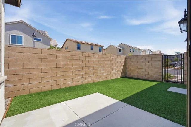 7061 Birch, Fontana, CA 92336