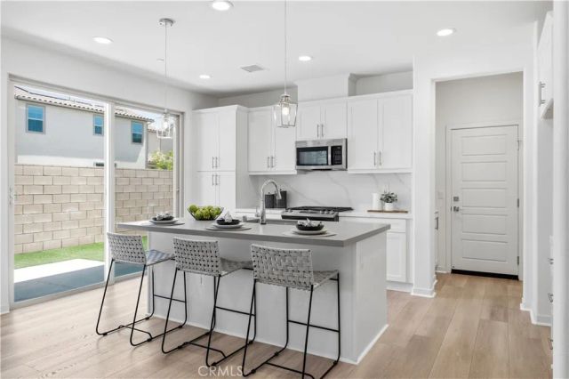 7061 Birch, Fontana, CA 92336