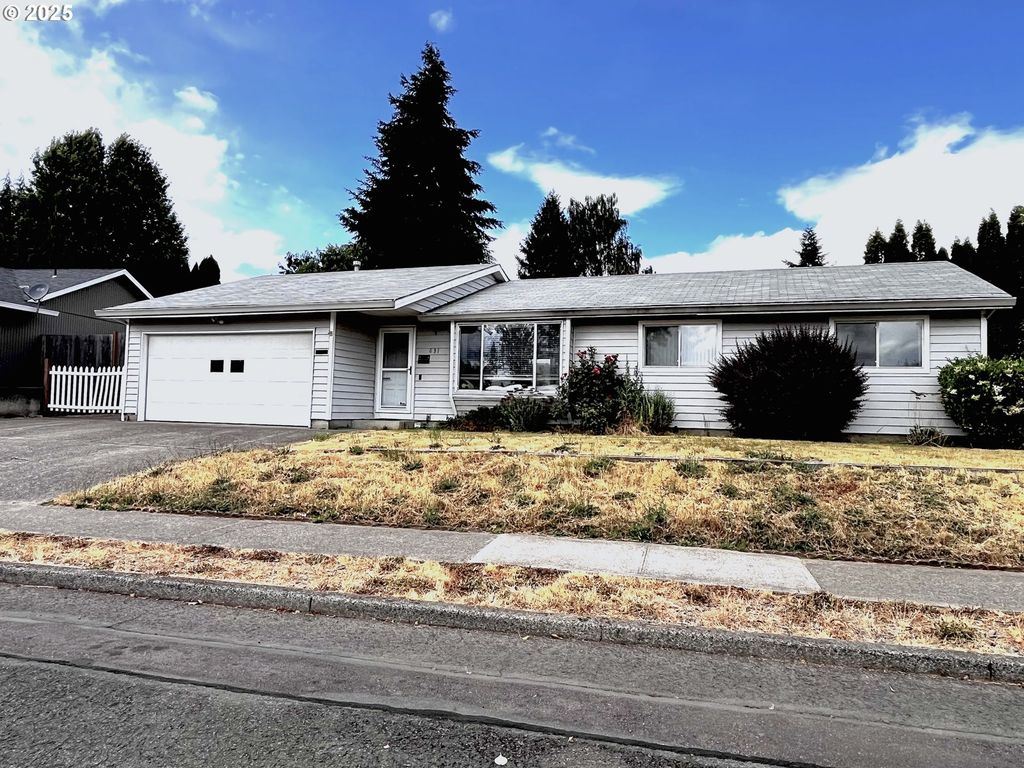 631 WILLAMINA Ave, Forest Grove, OR 97116