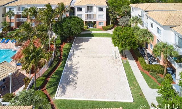 1305 Myrtlewood Circle E, Palm Beach Gardens, FL 33418