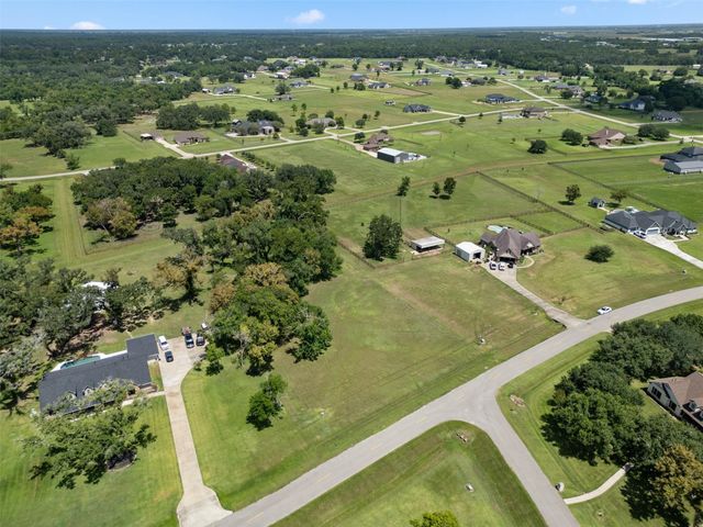 802 China Grove Drive, Rosharon, TX 77583