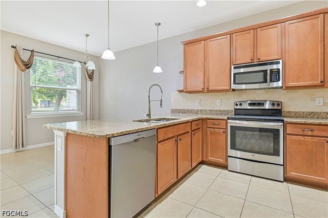 3755 Tilbor CIR, Fort Myers, FL 33916