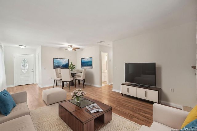 9418 Points Edge, San Antonio, TX 78250