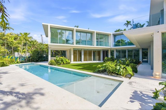 4280 Ingraham Hwy, Miami, FL 33133