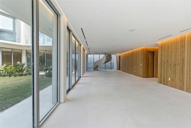 4280 Ingraham Hwy, Miami, FL 33133