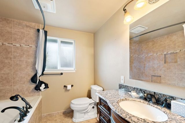 2410 304th Street E, Roy, WA 98580