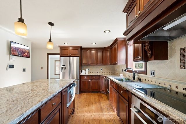 2410 304th Street E, Roy, WA 98580